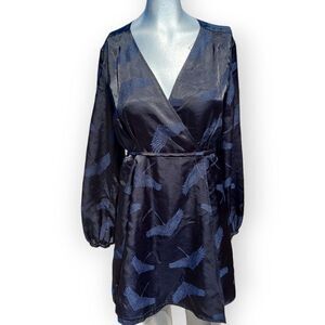 H&M Satin Wrap Mini Dress – Dark Blue V-Neck Size 6 ✨